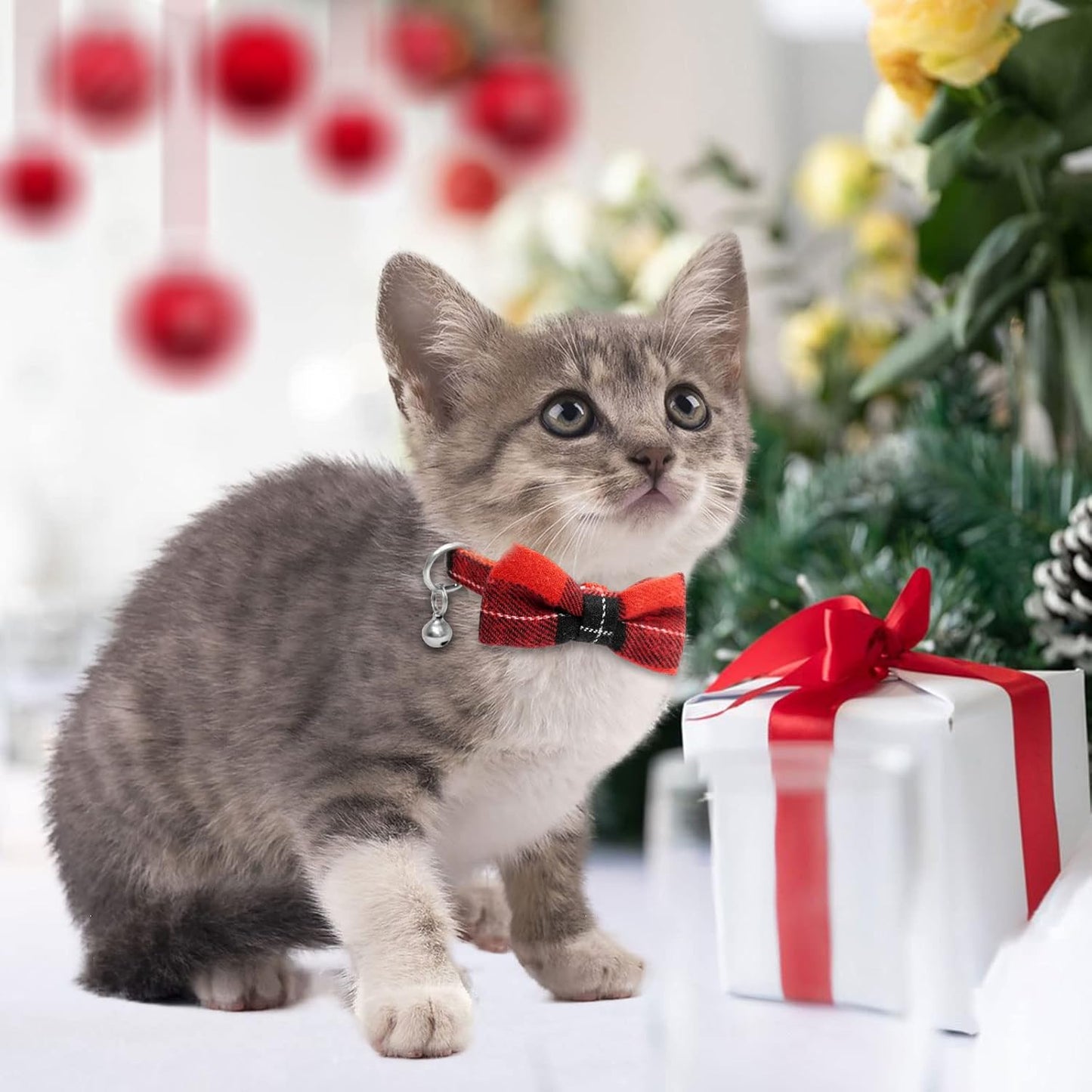 Christmas Breakaway Kitten Collar with Bell, 2 Pack Safety Buckle Kitten Collars with Bowtie, Classic Xmas Plaid Design, Adjustable from 6"-8"